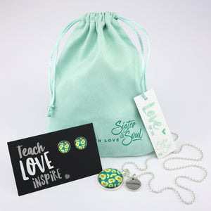 MINTY TEAL APPLE - TEACH LOVE INSPIRE - Gift Bundle (L09)