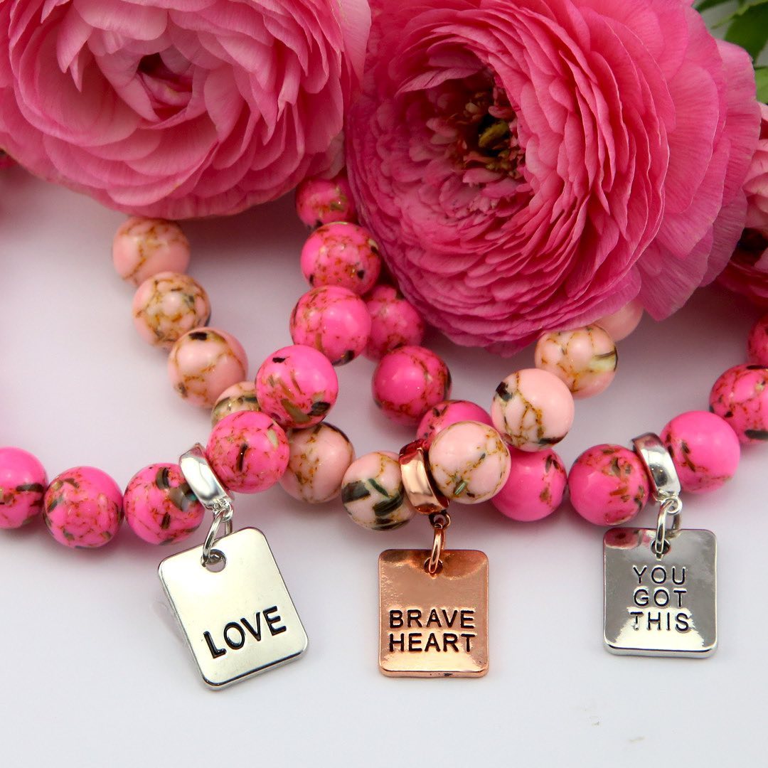BARBIE-INSPIRED JEWELLERY - STONE BRACELETS IN SHADES OF PINK 