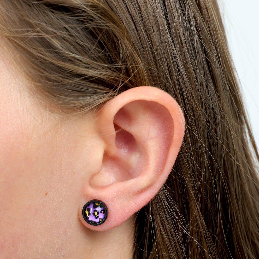 She Believed She Could So She Did - Black Stainless Steel 8mm Circle Studs - Purple Print Leopard (11322)