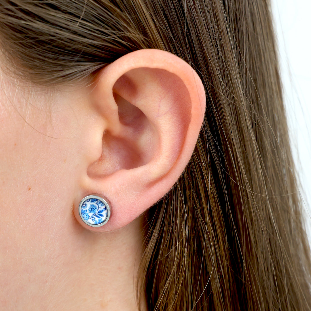 You Are Amazing - Silver Stainless Steel 8mm Circle Studs - BLUEY (12415)