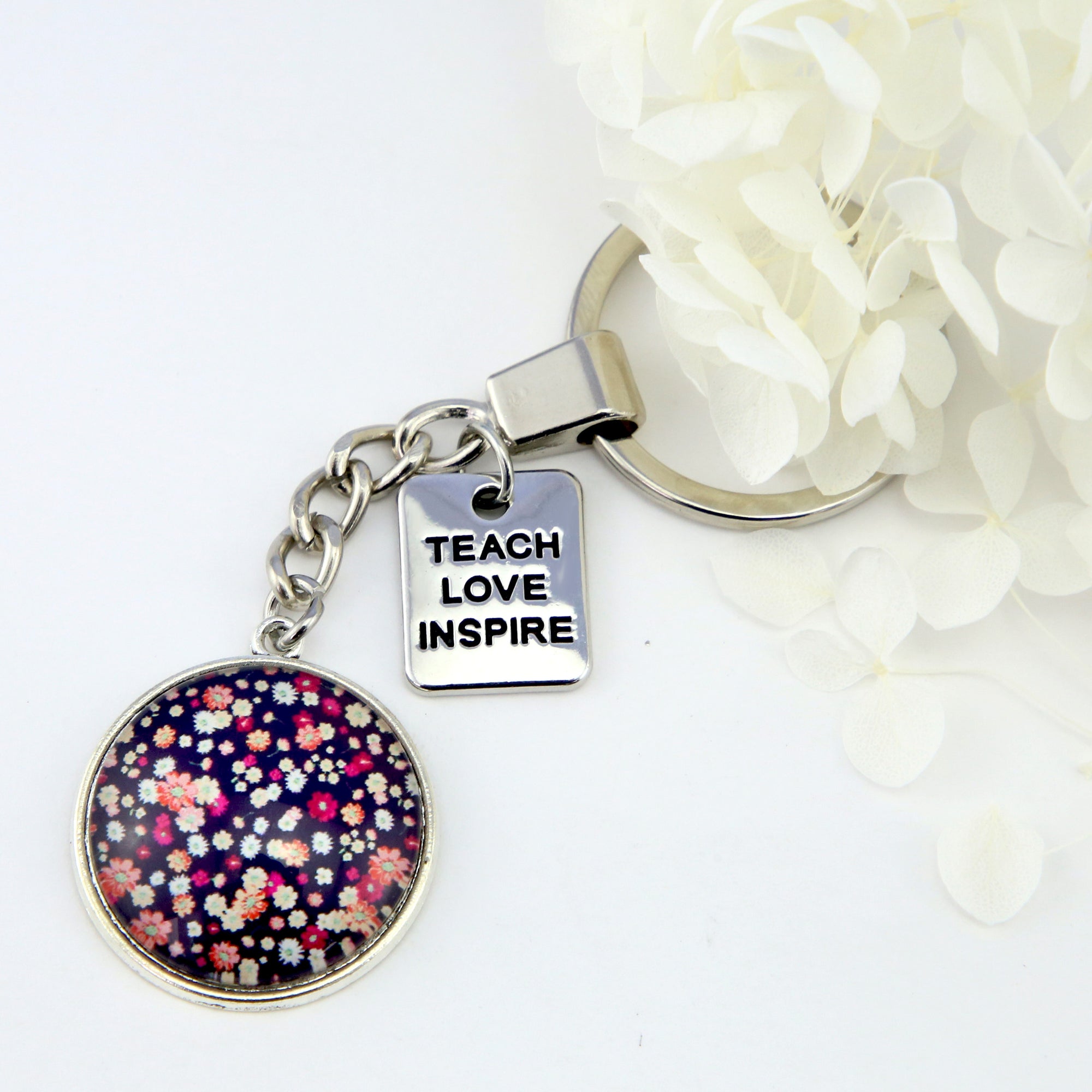 Heart & Soul Collection - Vintage Silver 'TEACH LOVE INSPIRE' Keyring - Charlotte (11053)