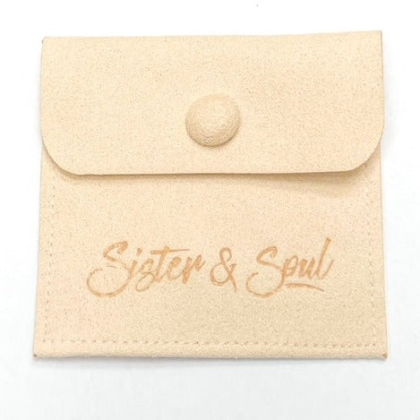ADD a Soft Velour Gift Pouch (54mm Pouch)