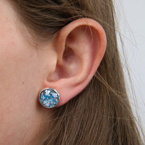 SPARKLEFEST - Shine Bright - Glitter Resin Earrings in Bright Silver - Silver & Blue Glitter (12444)