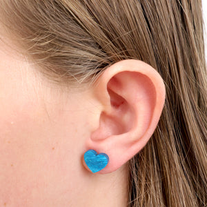 RESIN ACRYLIC HEART STUDS - Beautiful Strong Unique - BlueLagoon (10761)