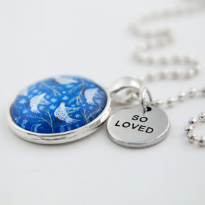 Blue Collection - Bright Silver 'SO LOVED' Necklace - Snow Birds (10763)
