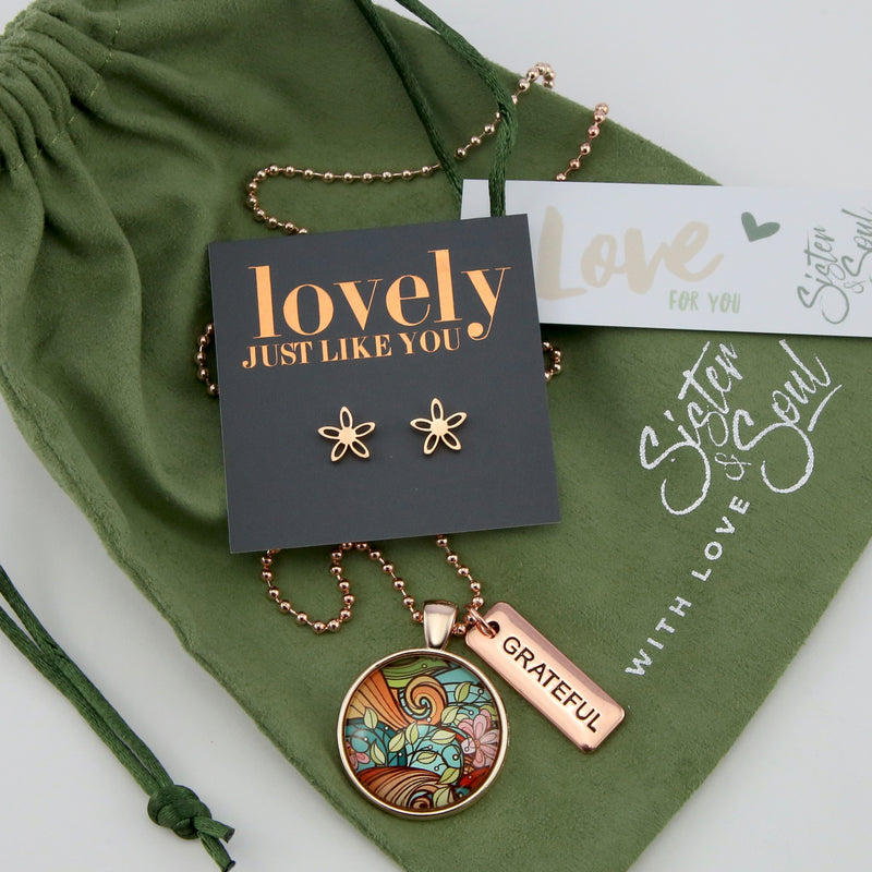Olive Grateful + Lovely Gift Bundle (R08)