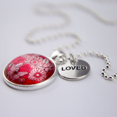 PINK COLLECTION - Bright Silver 'LOVED' Circle Necklace - Butterfly Patch (10411)