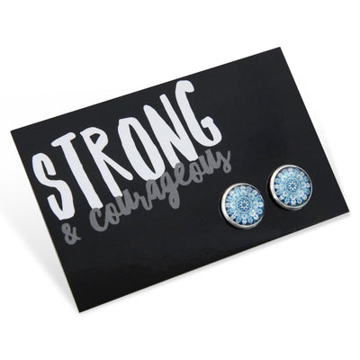 Strong & Courageous gift card with silver floral ice print earring studs.